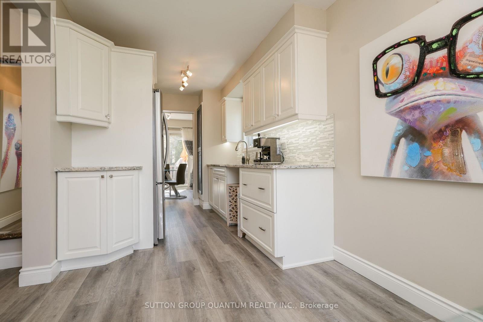 1900 Carrera Court, Mississauga, ON - Indoor Photo Showing Kitchen