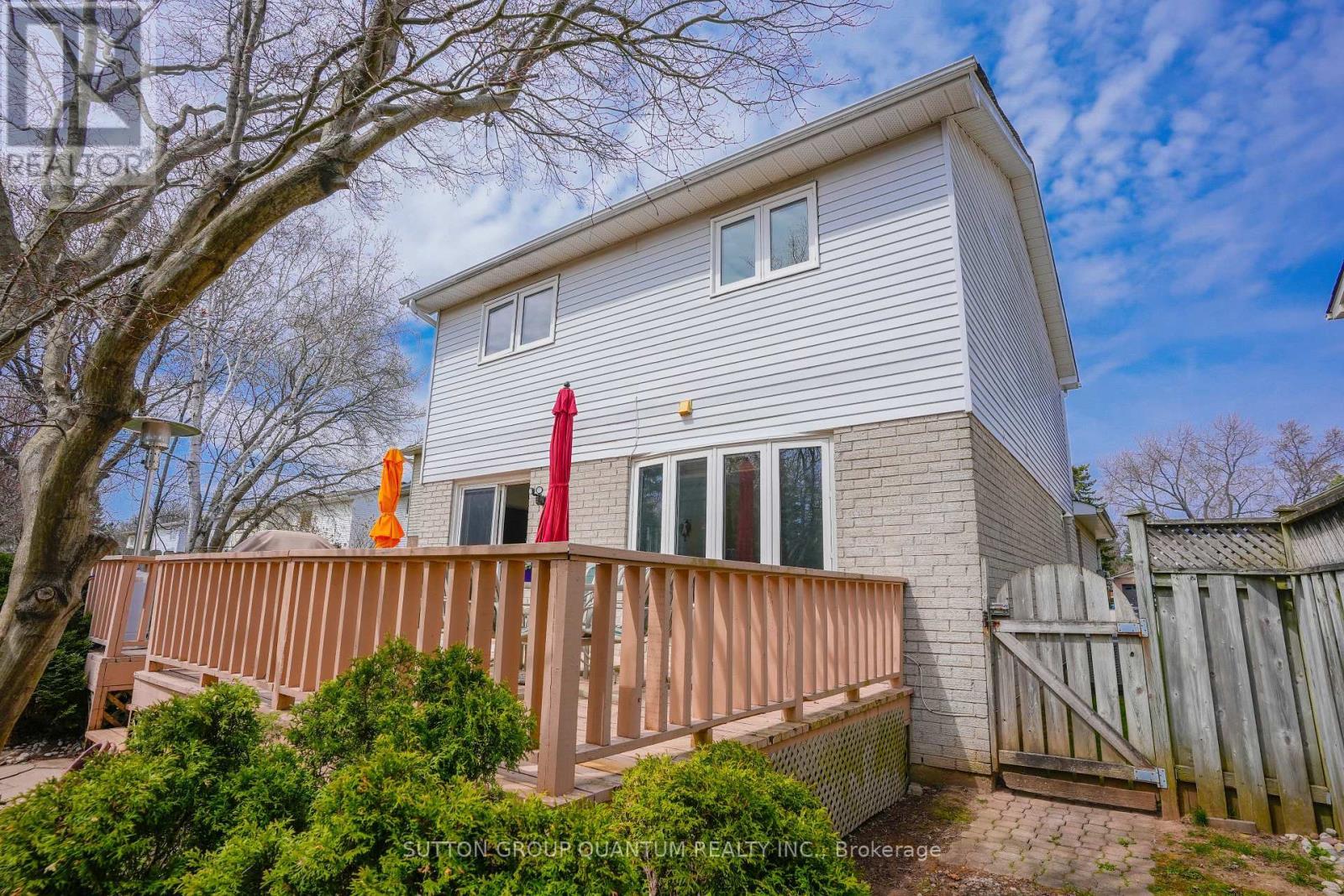 1900 Carrera Court, Mississauga, ON - Outdoor With Exterior