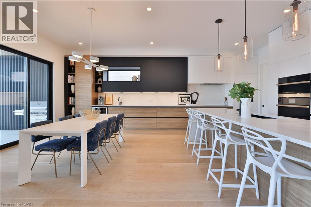 70 Upper Mount Albion Road, Hamilton, ON - Indoor