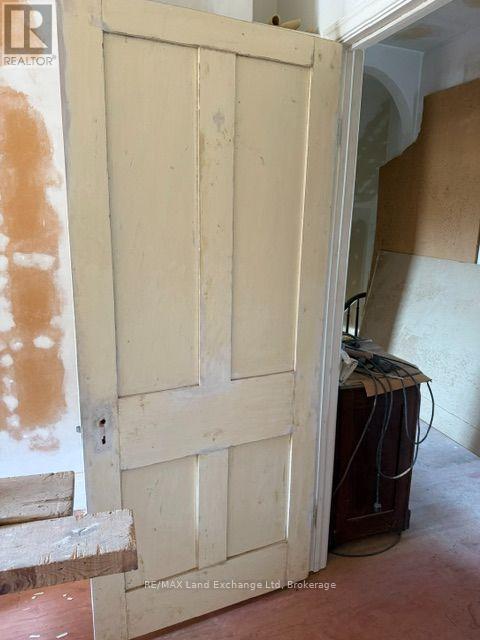 98 Trafalgar Street, Goderich (Goderich (Town)), ON - Indoor Photo Showing Other Room