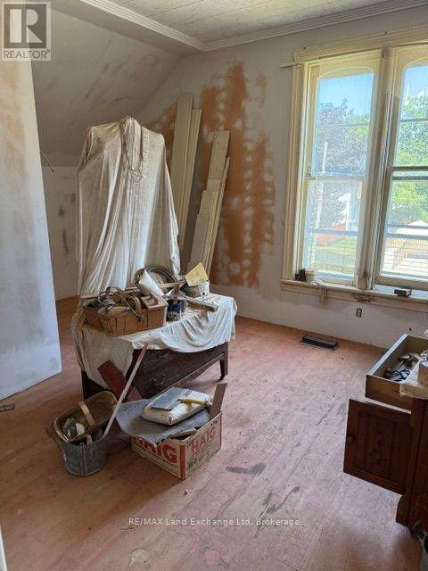 98 Trafalgar Street, Goderich (Goderich (Town)), ON - Indoor