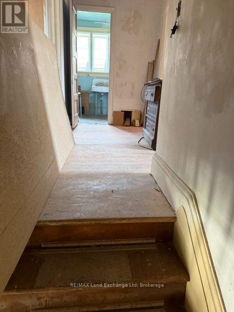98 Trafalgar Street, Goderich (Goderich (Town)), ON - Indoor Photo Showing Other Room