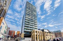 1712 - 105 GEORGE STREET Toronto, ON M5A 0L4