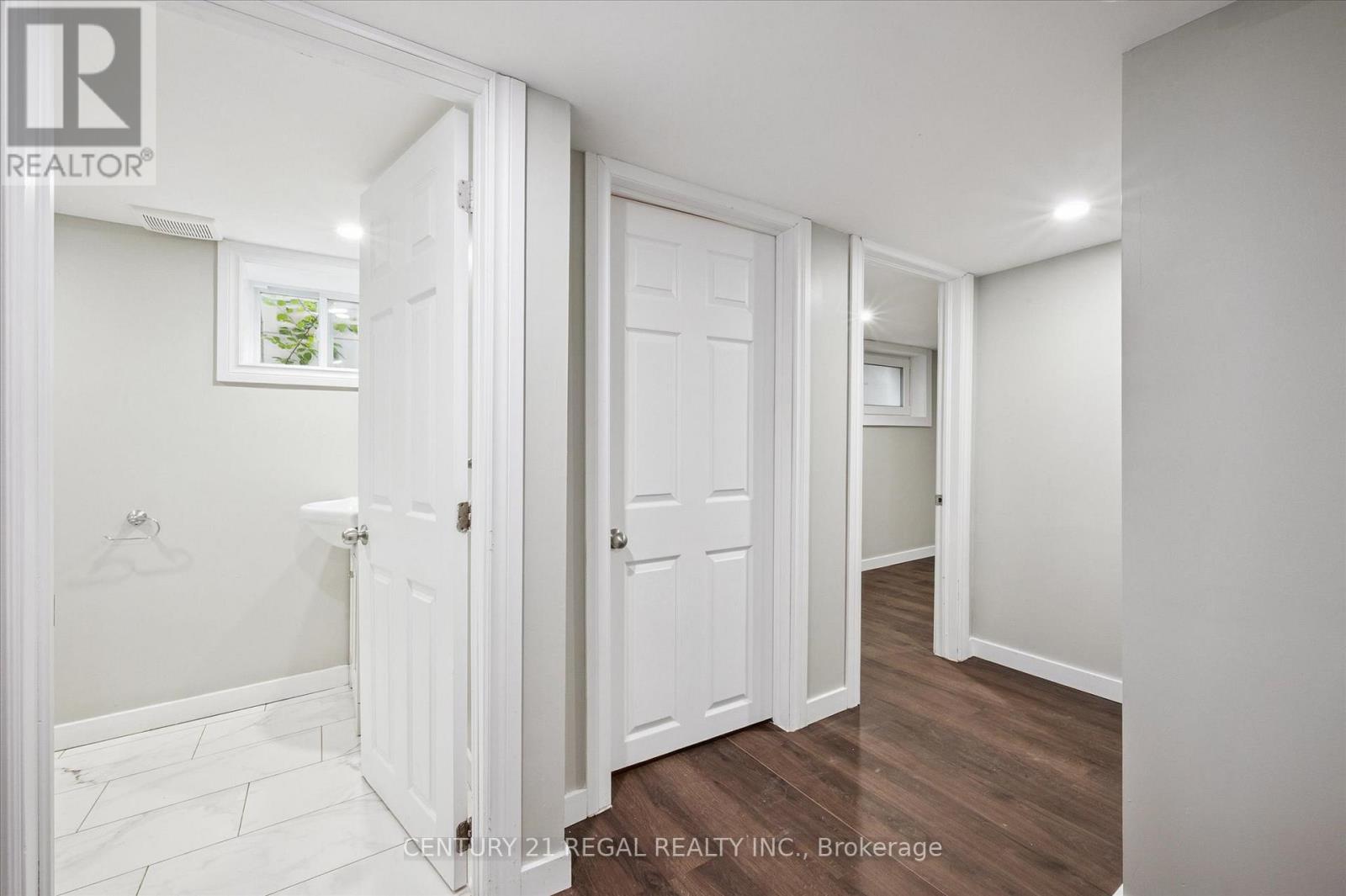 14 Stirling Avenue N, Kitchener, ON - Indoor Photo Showing Other Room