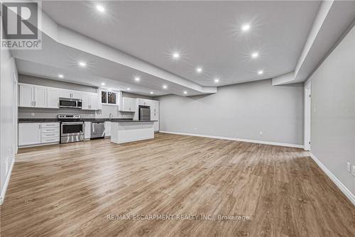 602 Cochrane Road, Hamilton, ON - Indoor