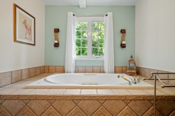 Master Bathroom - 