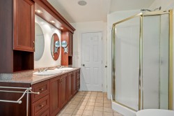 Master Bathroom - 