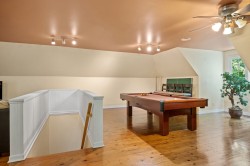Family Room - 