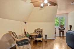 Family Room - 