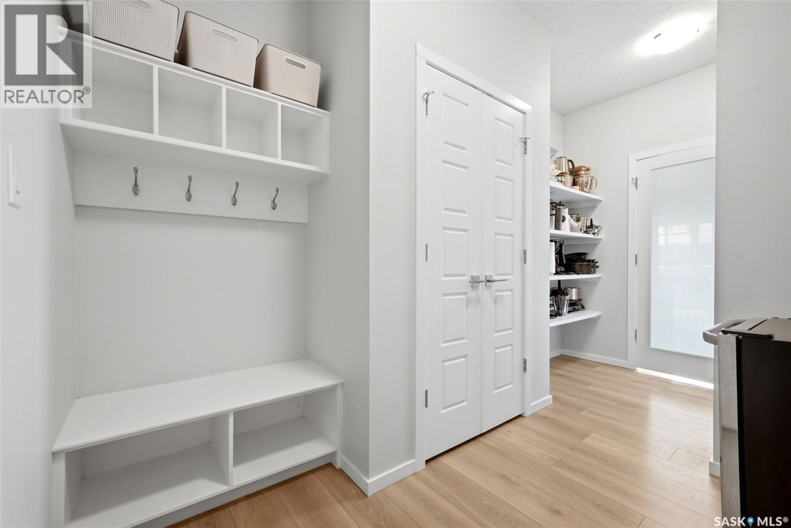 5209 E Green Crescent, Regina, SK - Indoor Photo Showing Other Room