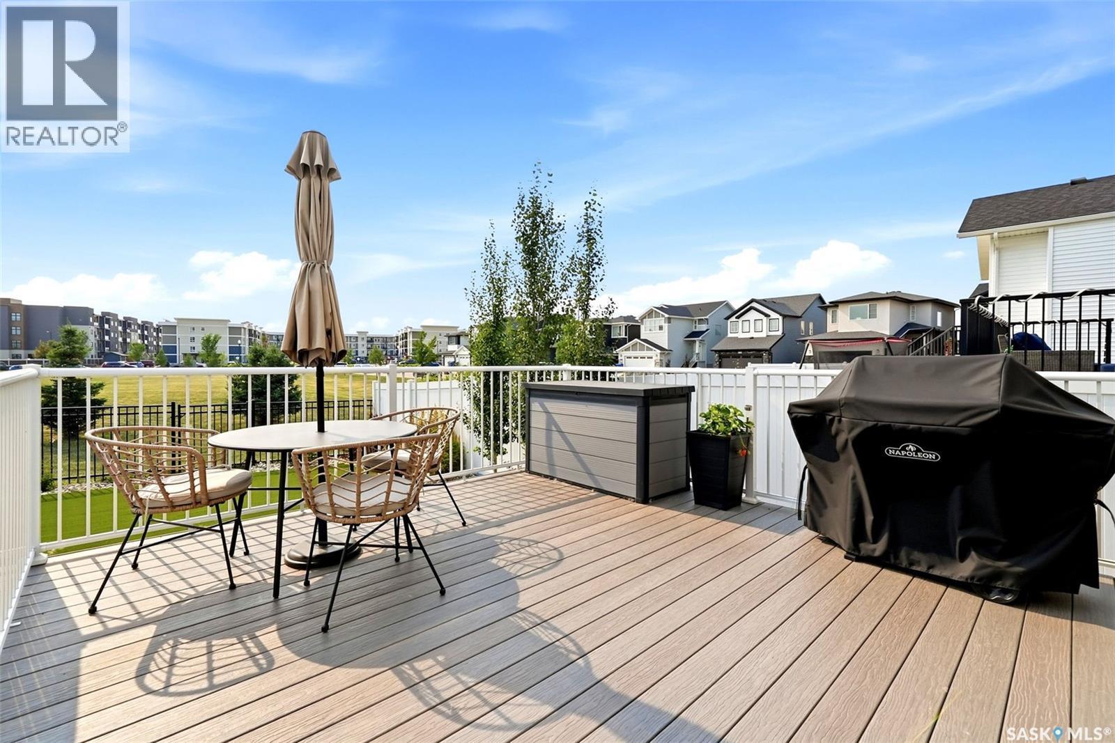 5209 E Green Crescent, Regina, SK - Outdoor With Deck Patio Veranda