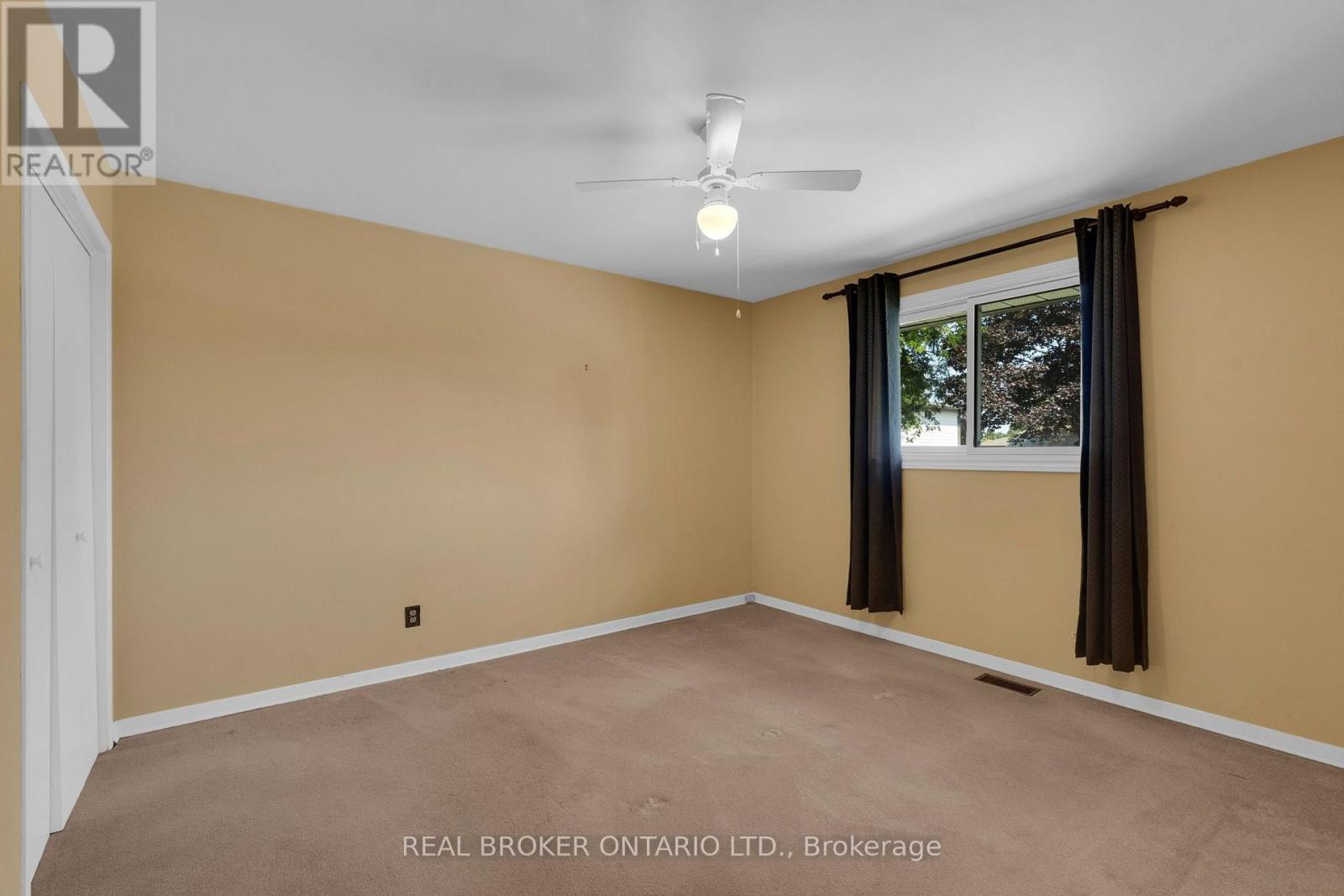 277 Cook Street, Barrie, ON - Indoor Photo Showing Other Room