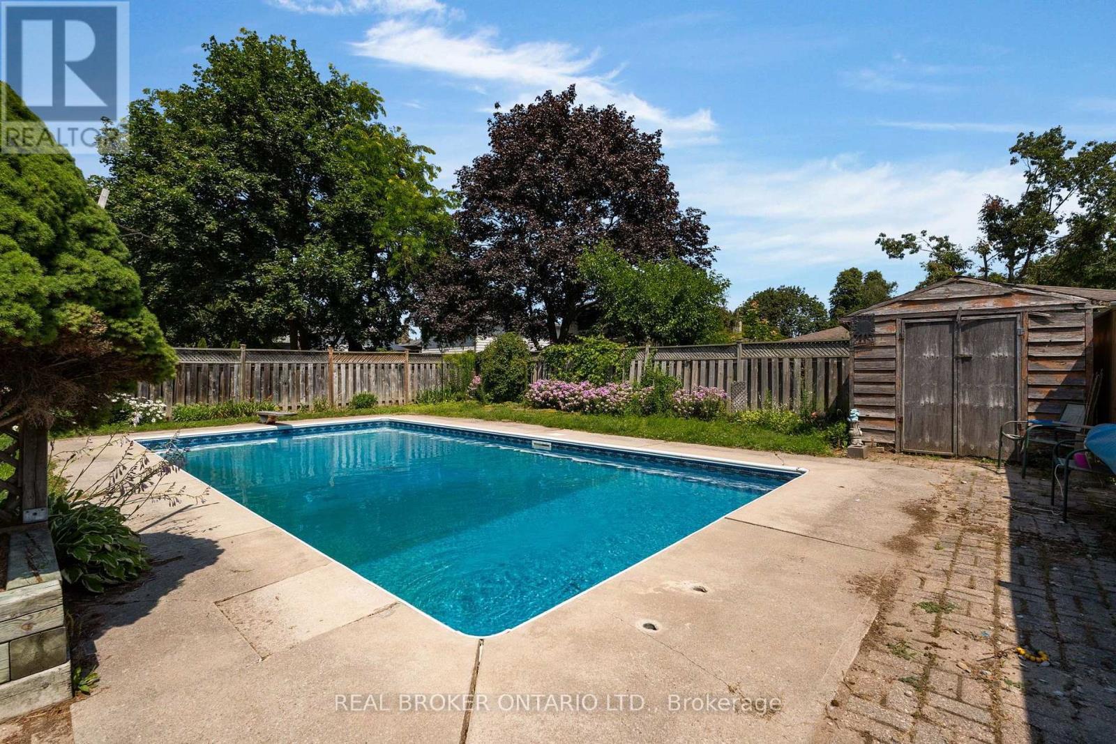277 Cook Street, Barrie, ON - Outdoor With In Ground Pool With Backyard