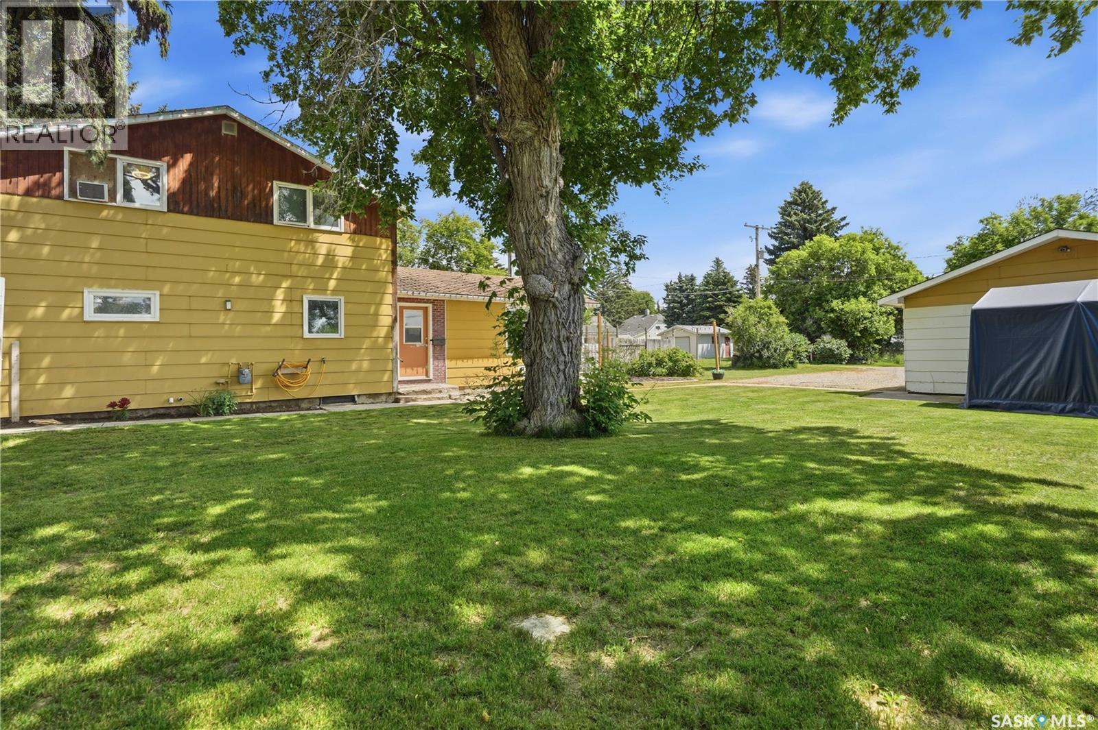 54 Hill Street, Eyebrow, SK - Outdoor
