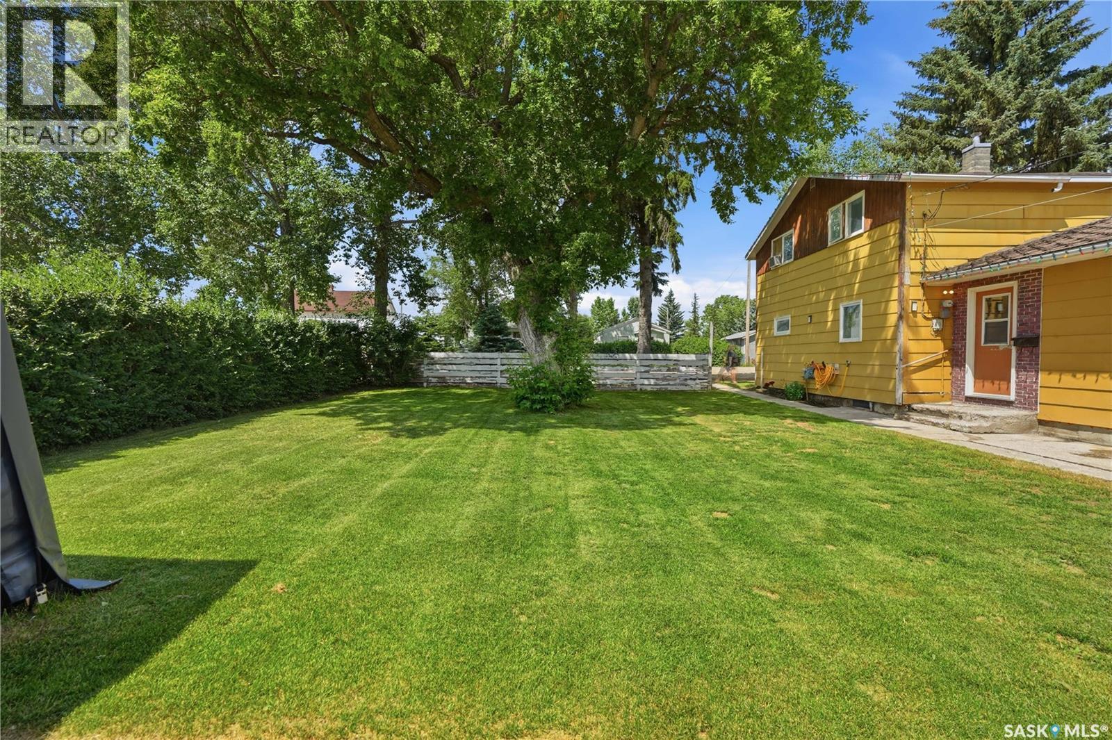 54 Hill Street, Eyebrow, SK - Outdoor
