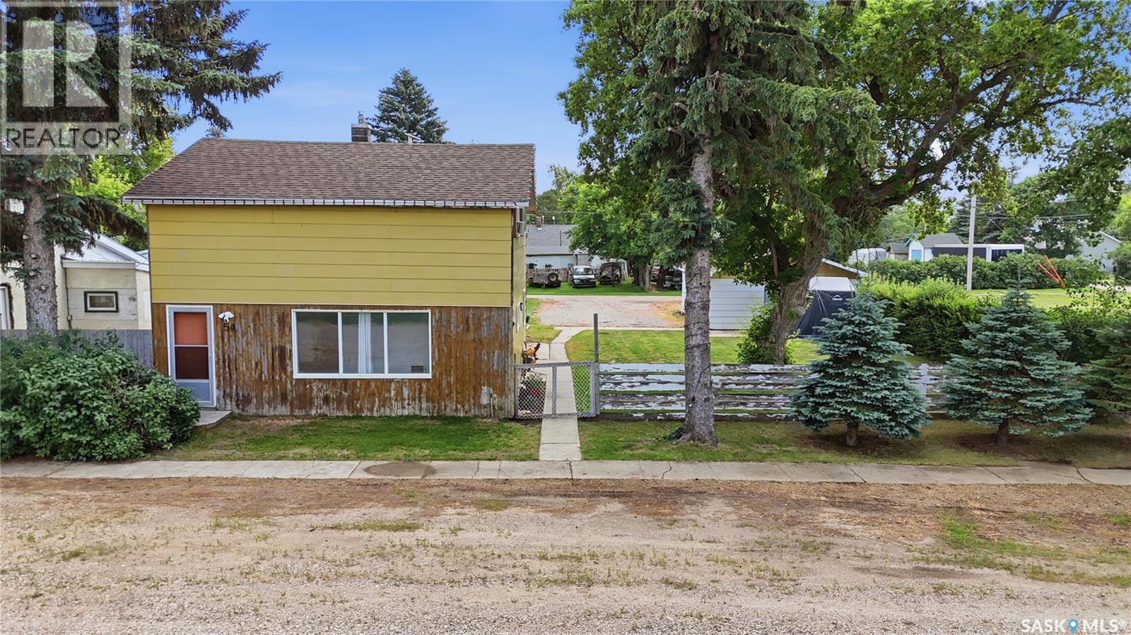 54 Hill Street, Eyebrow, SK - Outdoor