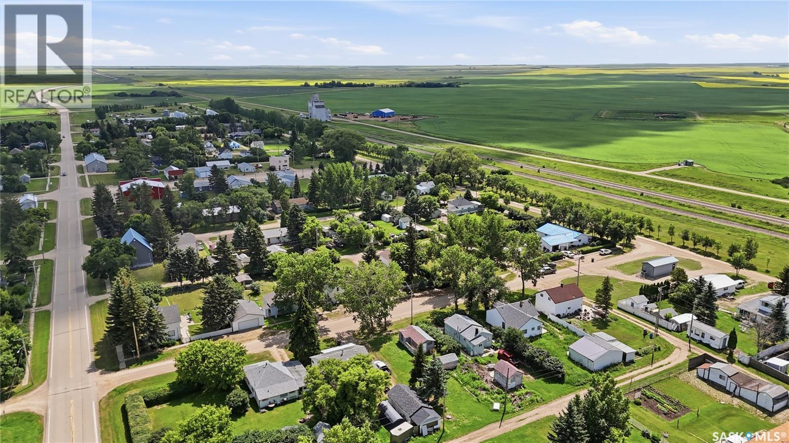 54 Hill Street, Eyebrow, SK - Outdoor With View