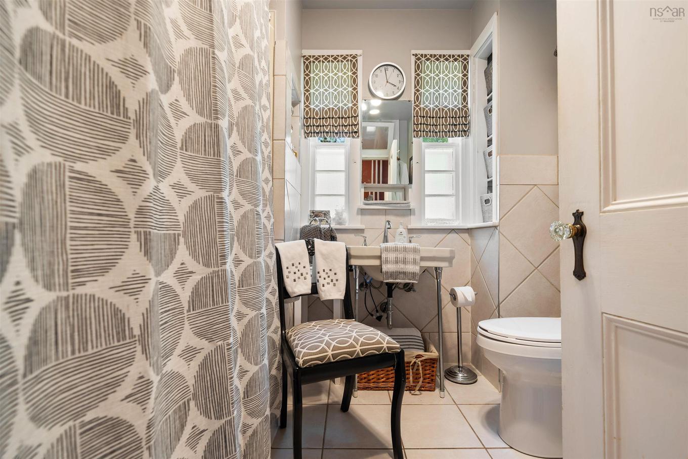 159 Almont Avenue, New Glasgow, NS - Indoor Photo Showing Bathroom