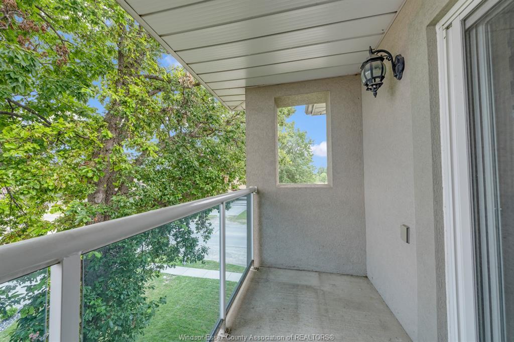 306-4850 Grand Boulevard, Windsor, ON - Outdoor With Exterior