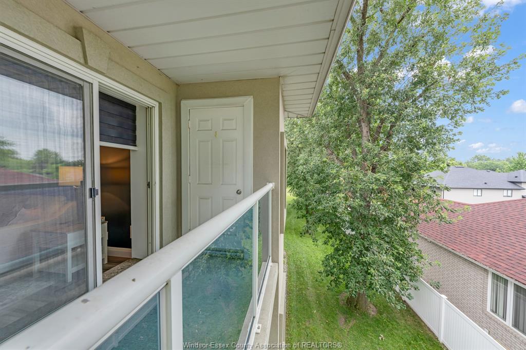 306-4850 Grand Boulevard, Windsor, ON - Outdoor With Exterior