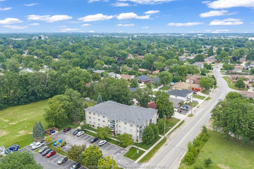 306-4850 Grand Boulevard, Windsor, ON - Outdoor With View