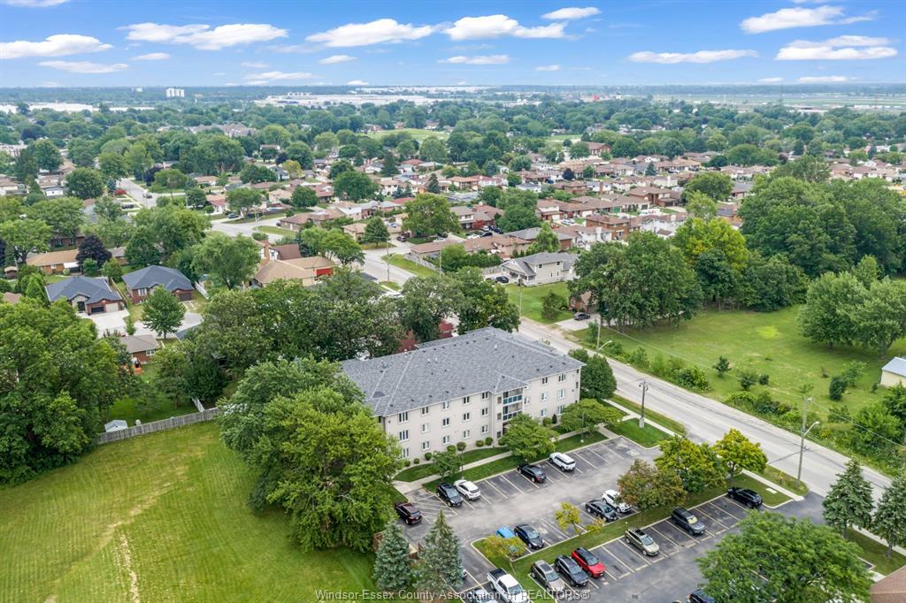 306-4850 Grand Boulevard, Windsor, ON - Outdoor With View