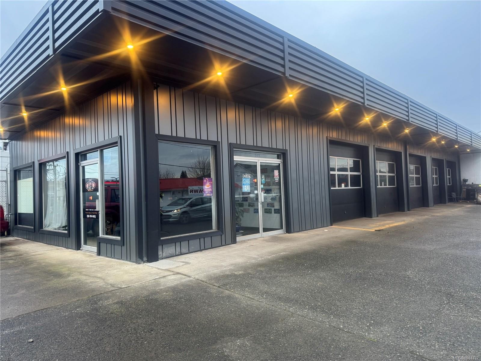 555 Coronation Ave, Duncan, BC