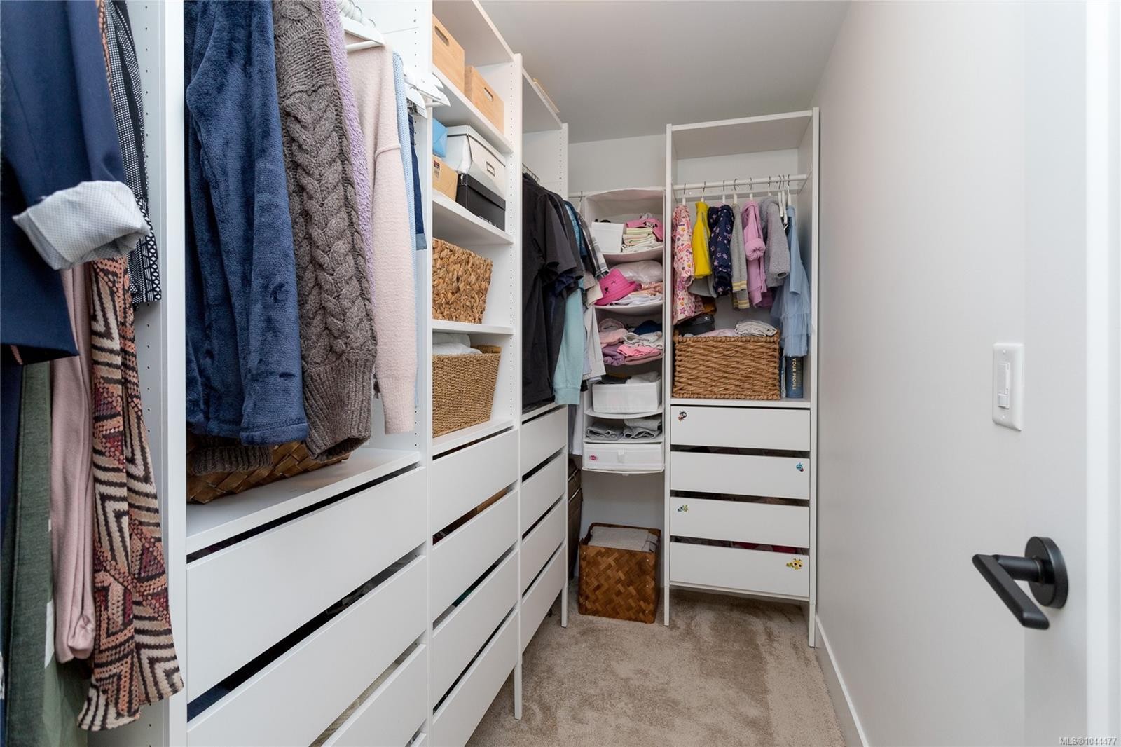 #314-1110 Samar Cres, Langford, BC - Indoor With Storage