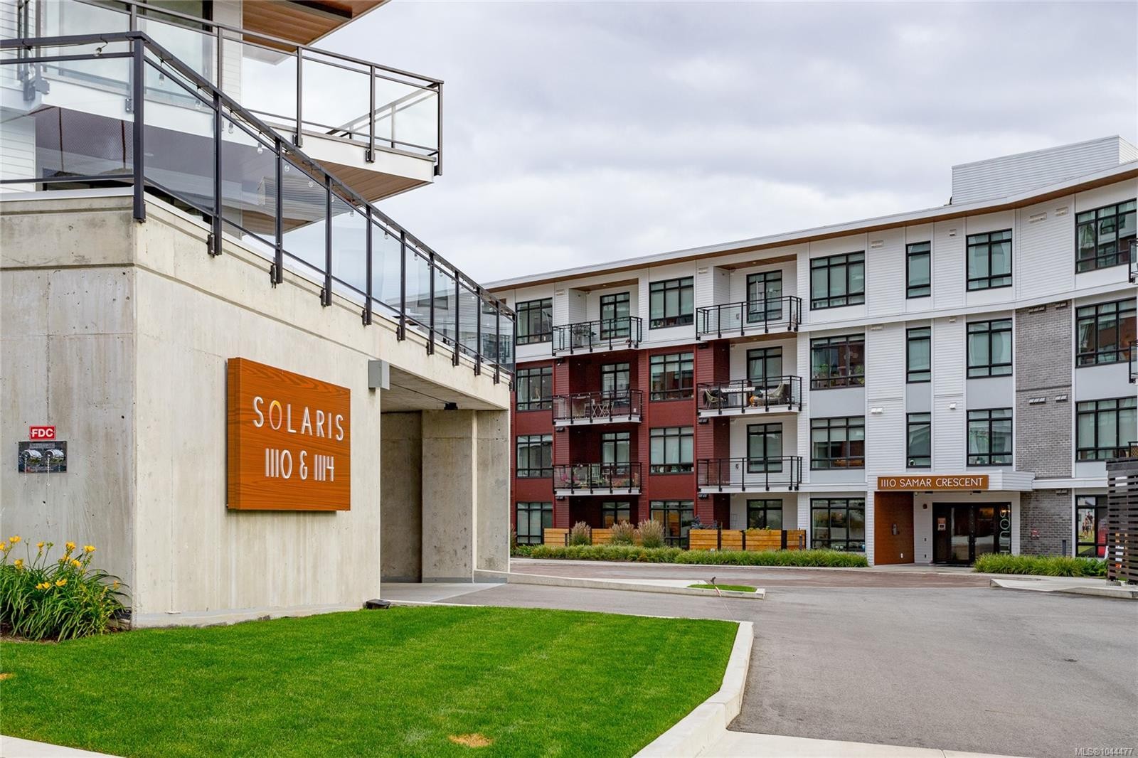 #314-1110 Samar Cres, Langford, BC - Outdoor With Facade
