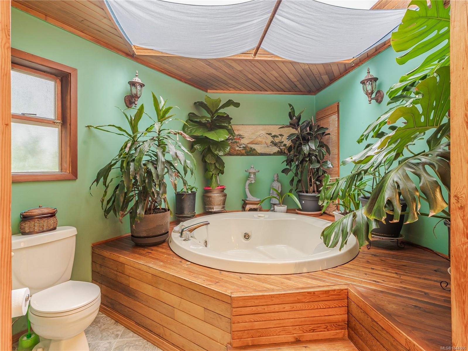 1719 Centennial Ave East, Comox, BC