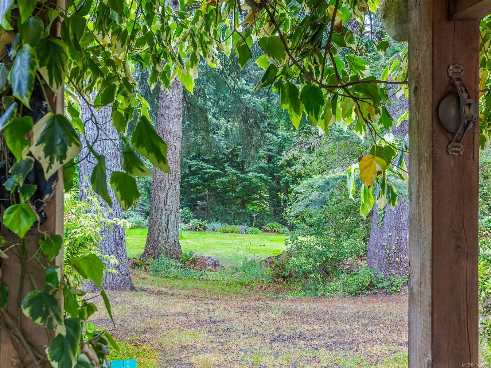 1719 Centennial Ave East, Comox, BC