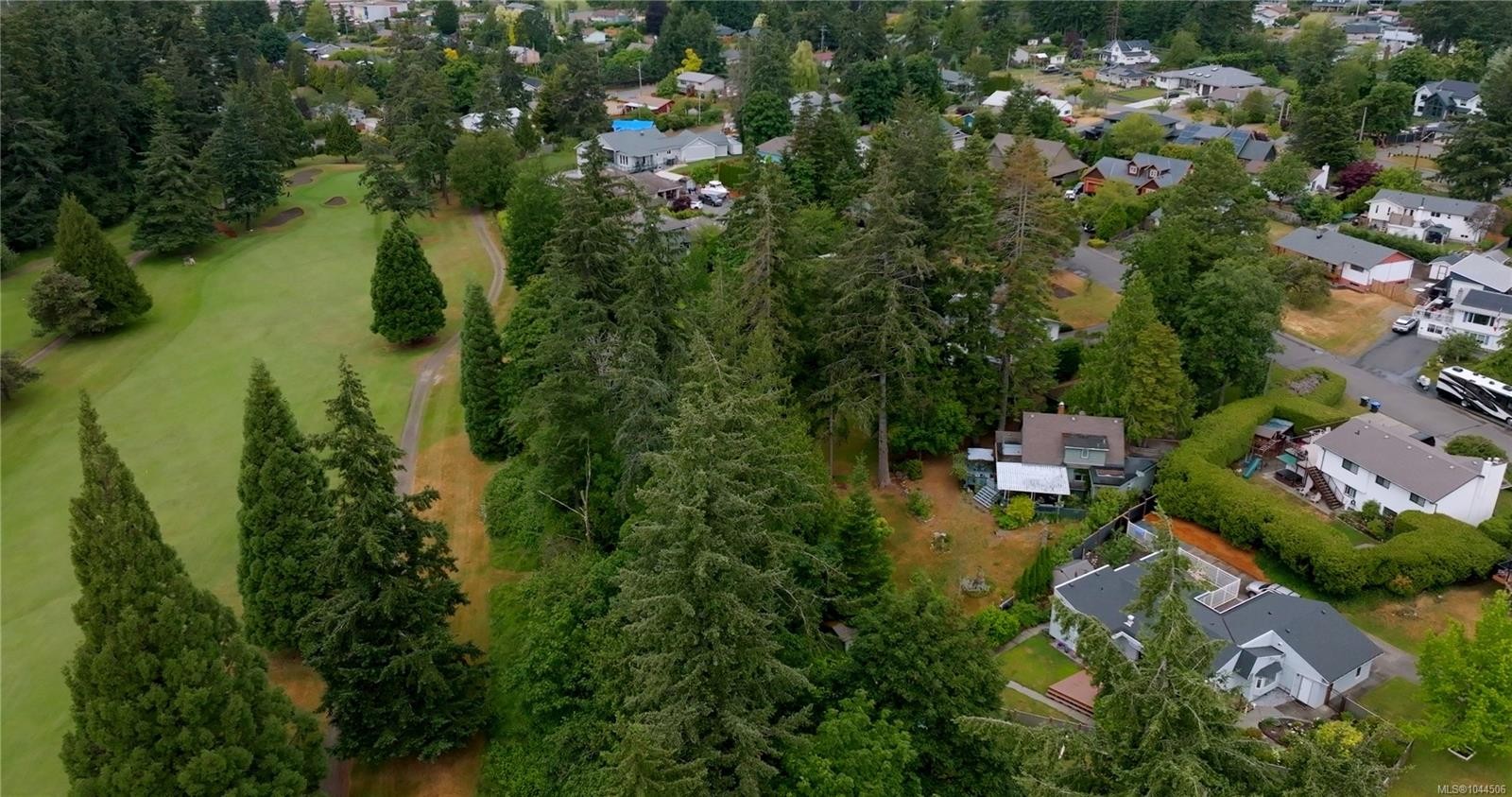 1719 Centennial Ave East, Comox, BC