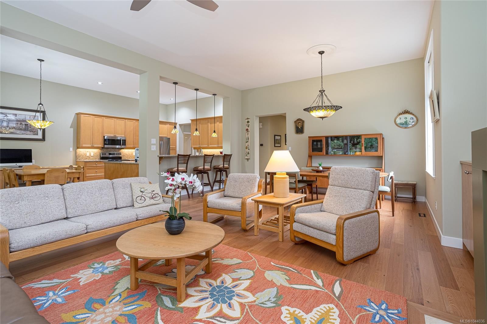 1384 Cape Cod Dr, Parksville, BC