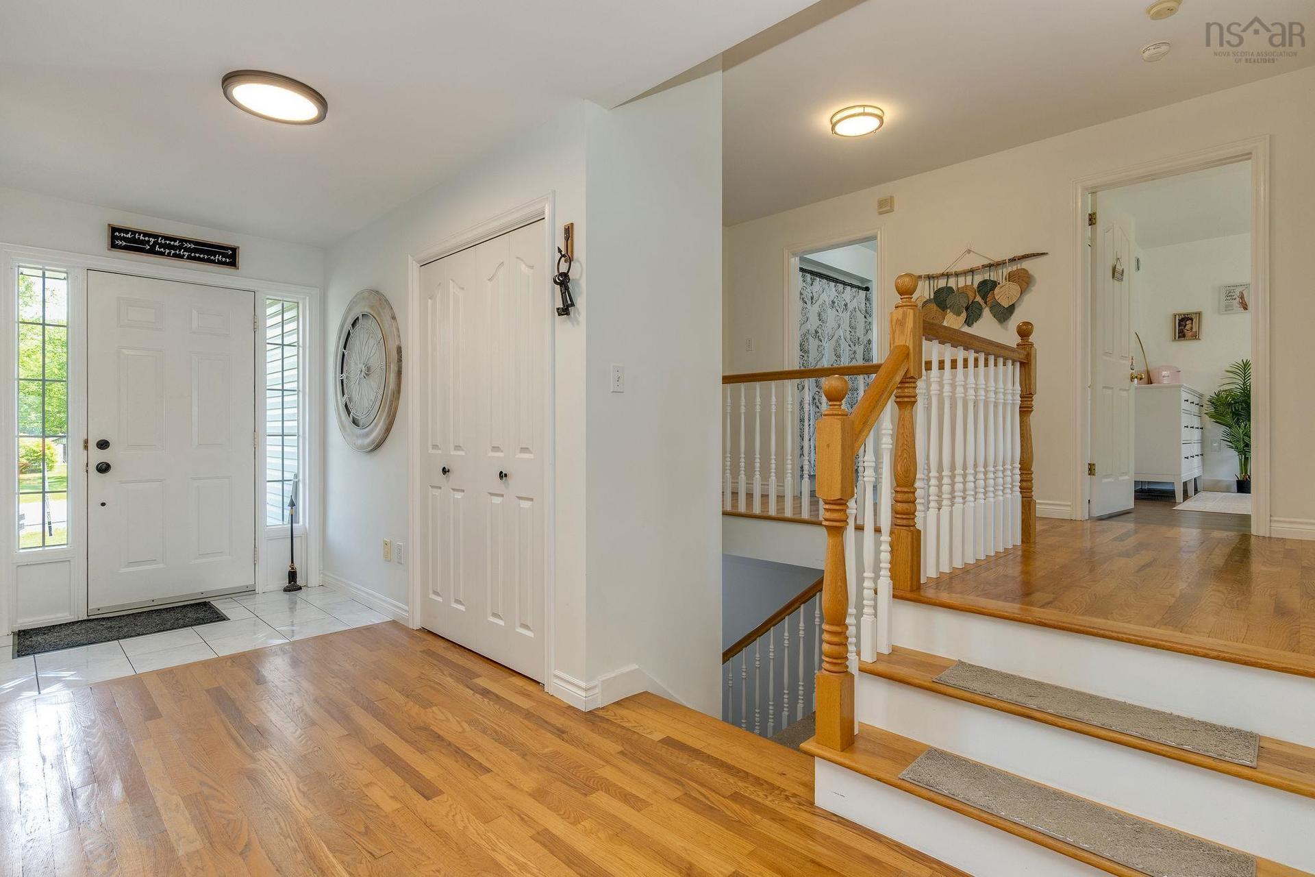 10 Brookside Avenue, Lantz, NS - Indoor Photo Showing Other Room