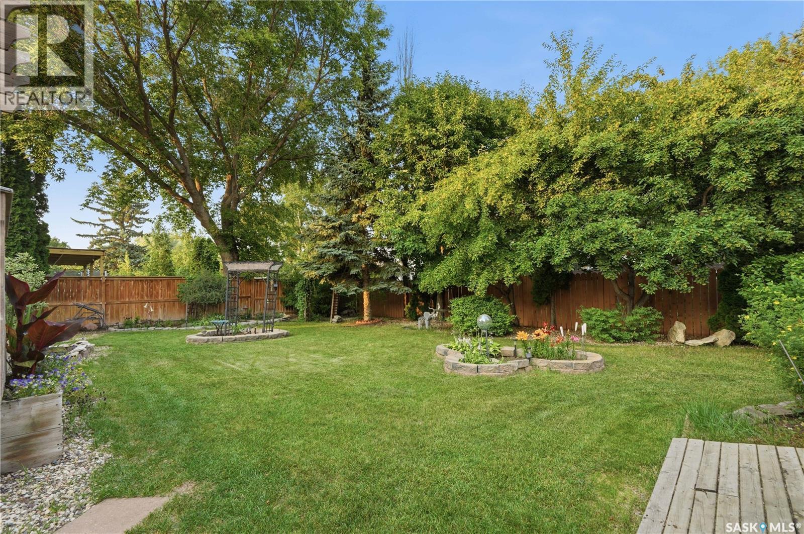 123 Trent Crescent, Saskatoon, SK - Outdoor With Backyard