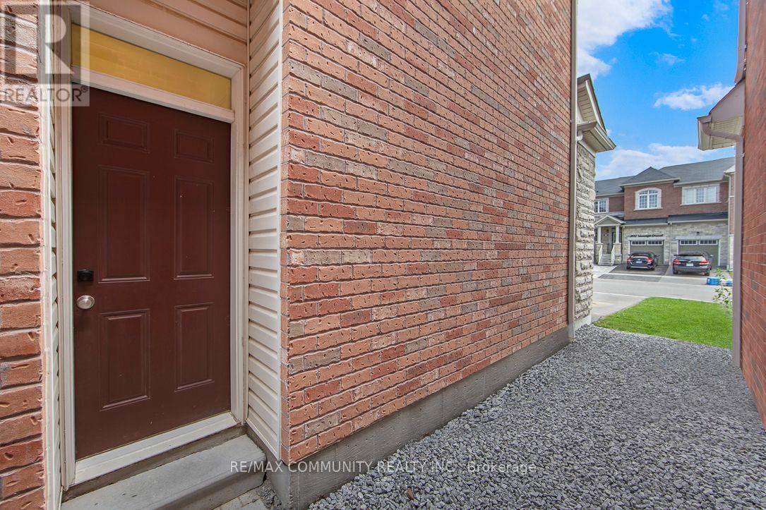 Bsmt - 2447 Moonlight Crescent, Pickering, ON - Outdoor