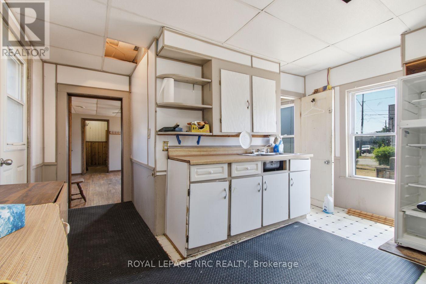 592 Fielden Avenue, Port Colborne (Main Street), ON - Indoor Photo Showing Other Room