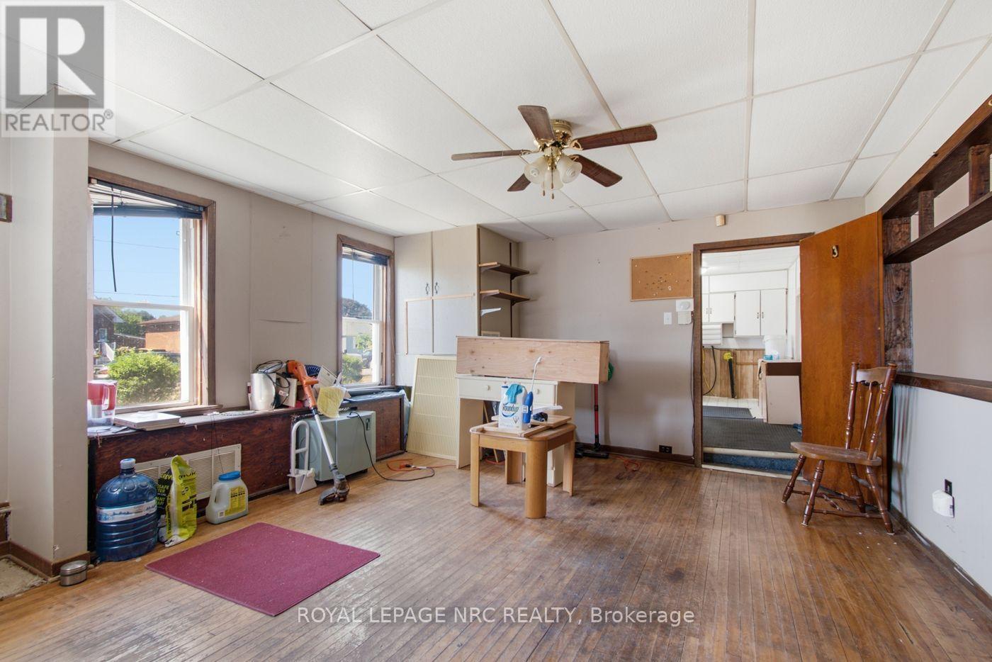 592 Fielden Avenue, Port Colborne (Main Street), ON - Indoor
