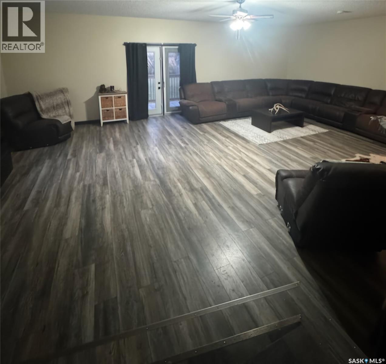 Neville Acreage, Neville, SK - Indoor