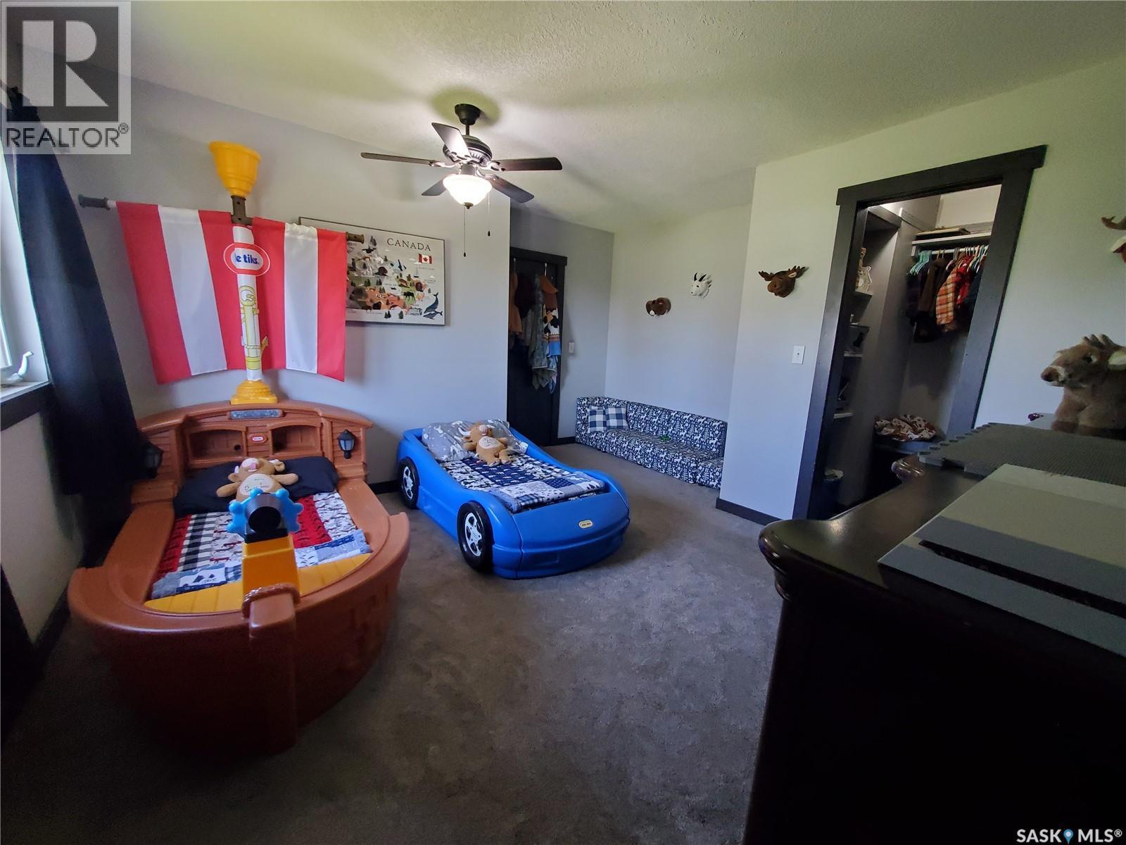 Neville Acreage, Neville, SK - Indoor Photo Showing Other Room
