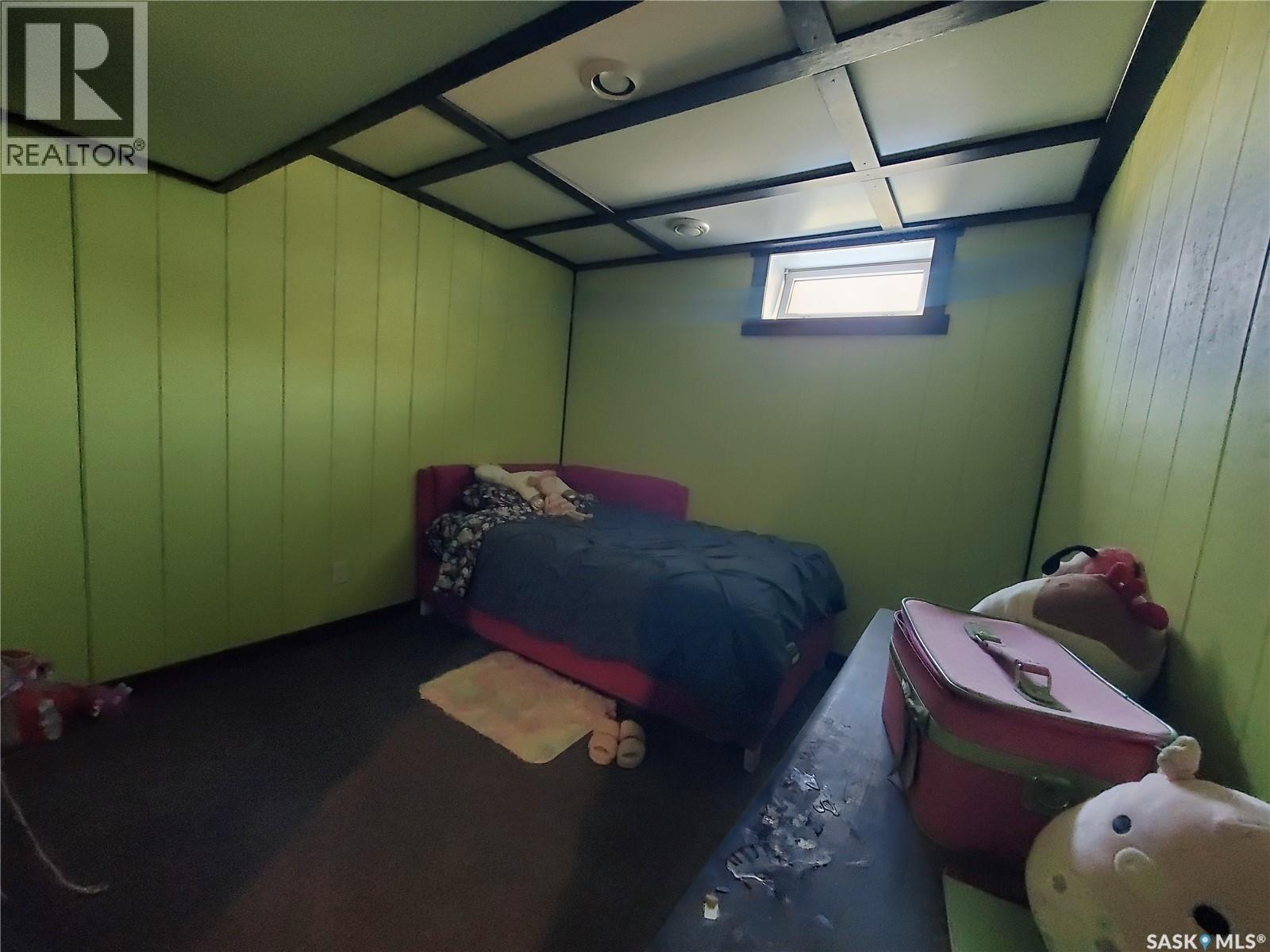 Neville Acreage, Neville, SK - Indoor