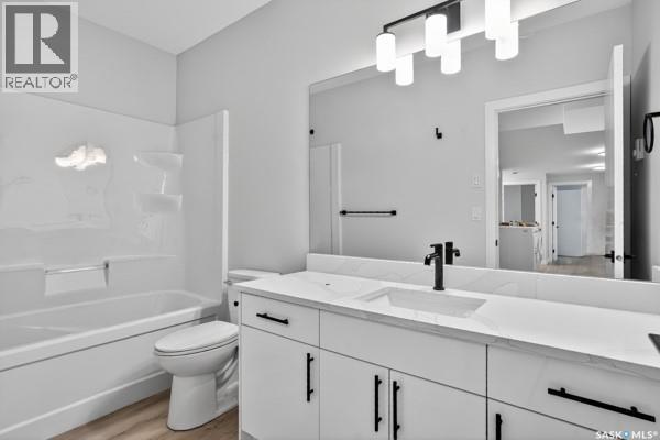 783 Nazarali Union, Saskatoon, SK - Indoor Photo Showing Bathroom