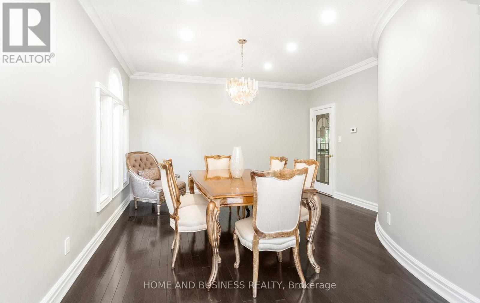 1755 Birchwood Drive, Mississauga, ON - Indoor Photo Showing Dining Room