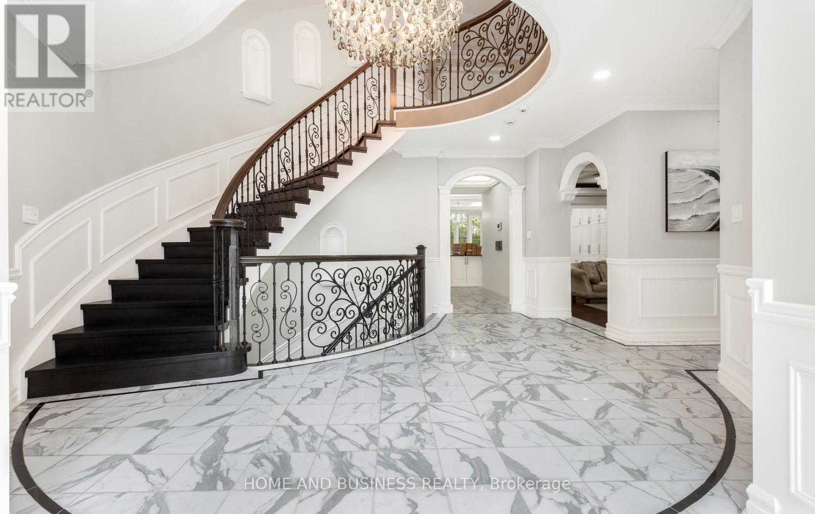 1755 Birchwood Drive, Mississauga, ON - Indoor Photo Showing Other Room