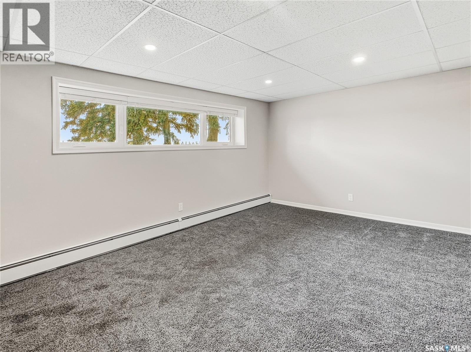 609 Railway Avenue, Balcarres, SK - Indoor Photo Showing Other Room