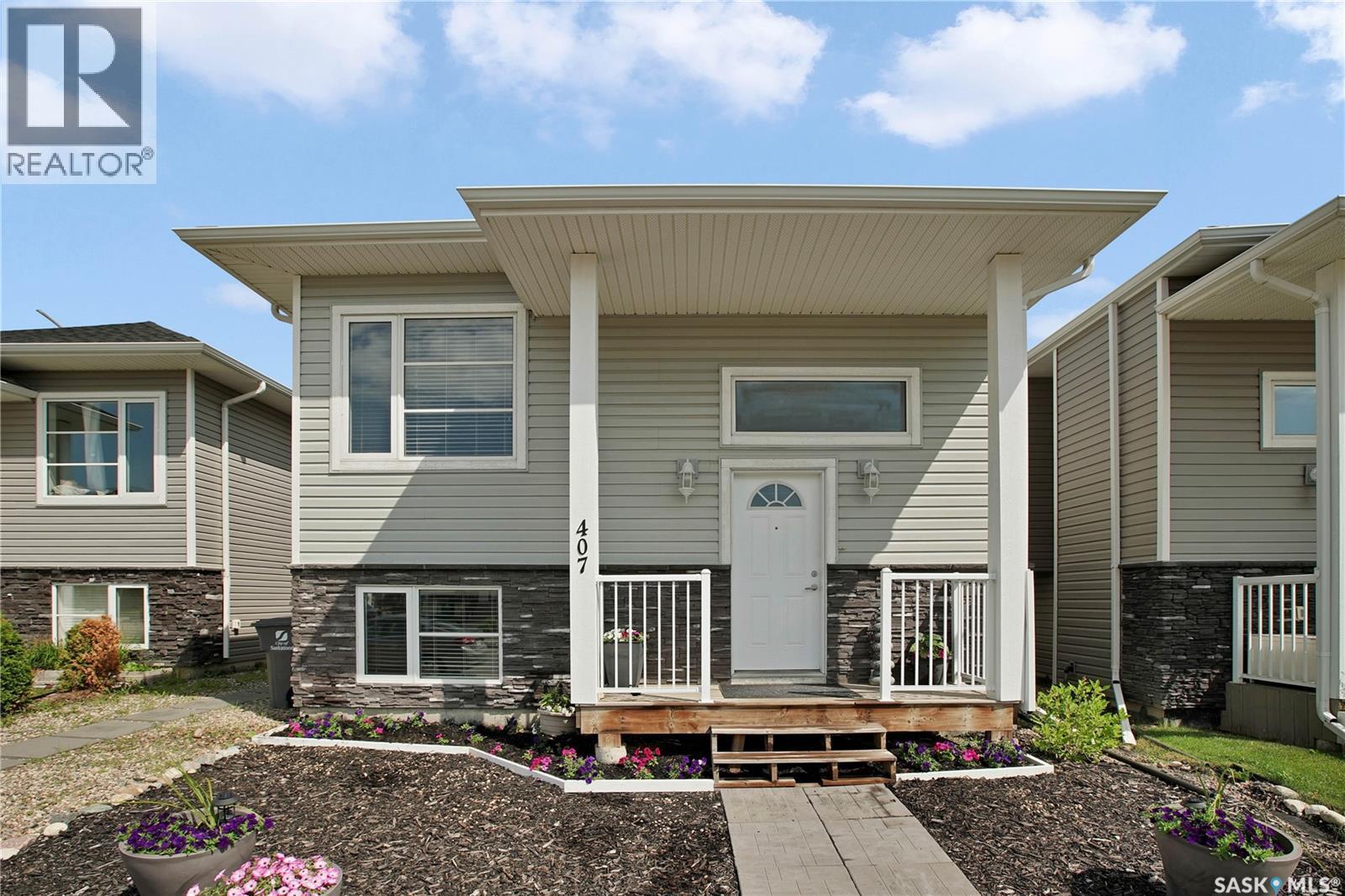 407 Boykowich Street, Saskatoon, SK - Outdoor With Deck Patio Veranda With Facade