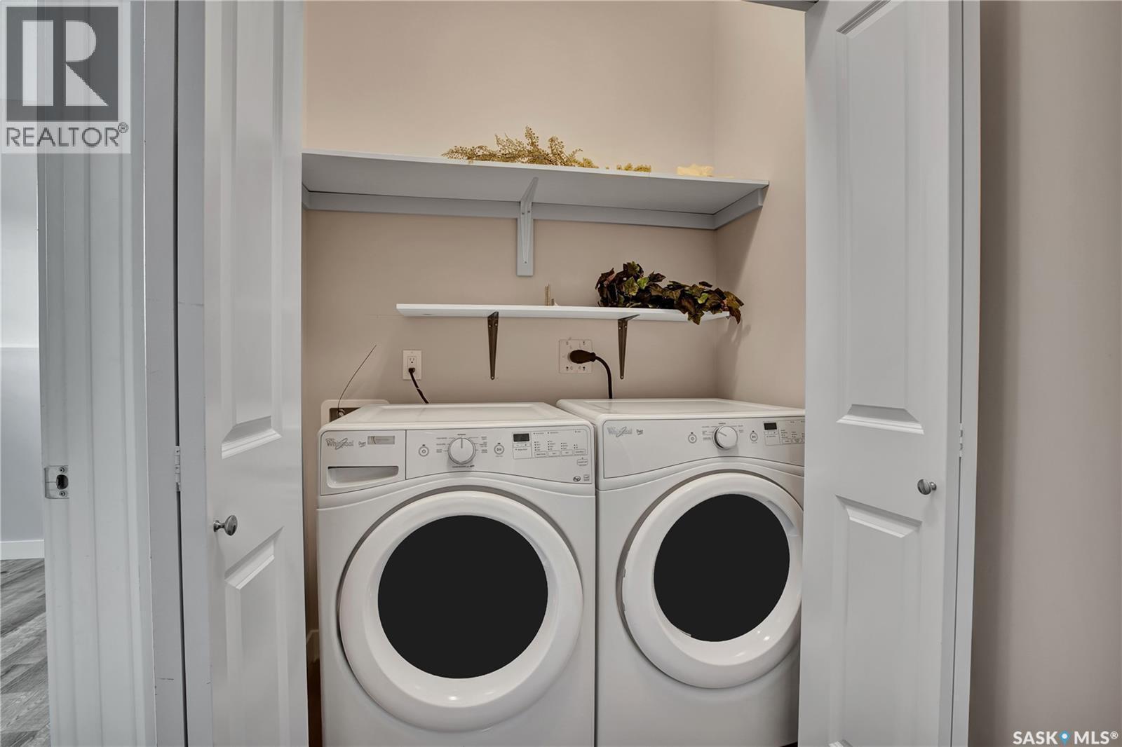 407 Boykowich Street, Saskatoon, SK - Indoor Photo Showing Laundry Room