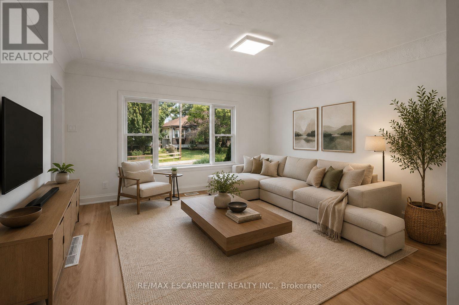 VIRTUALLY STAGED - 22 David Avenue, Hamilton, ON - Indoor Photo Showing Living Room