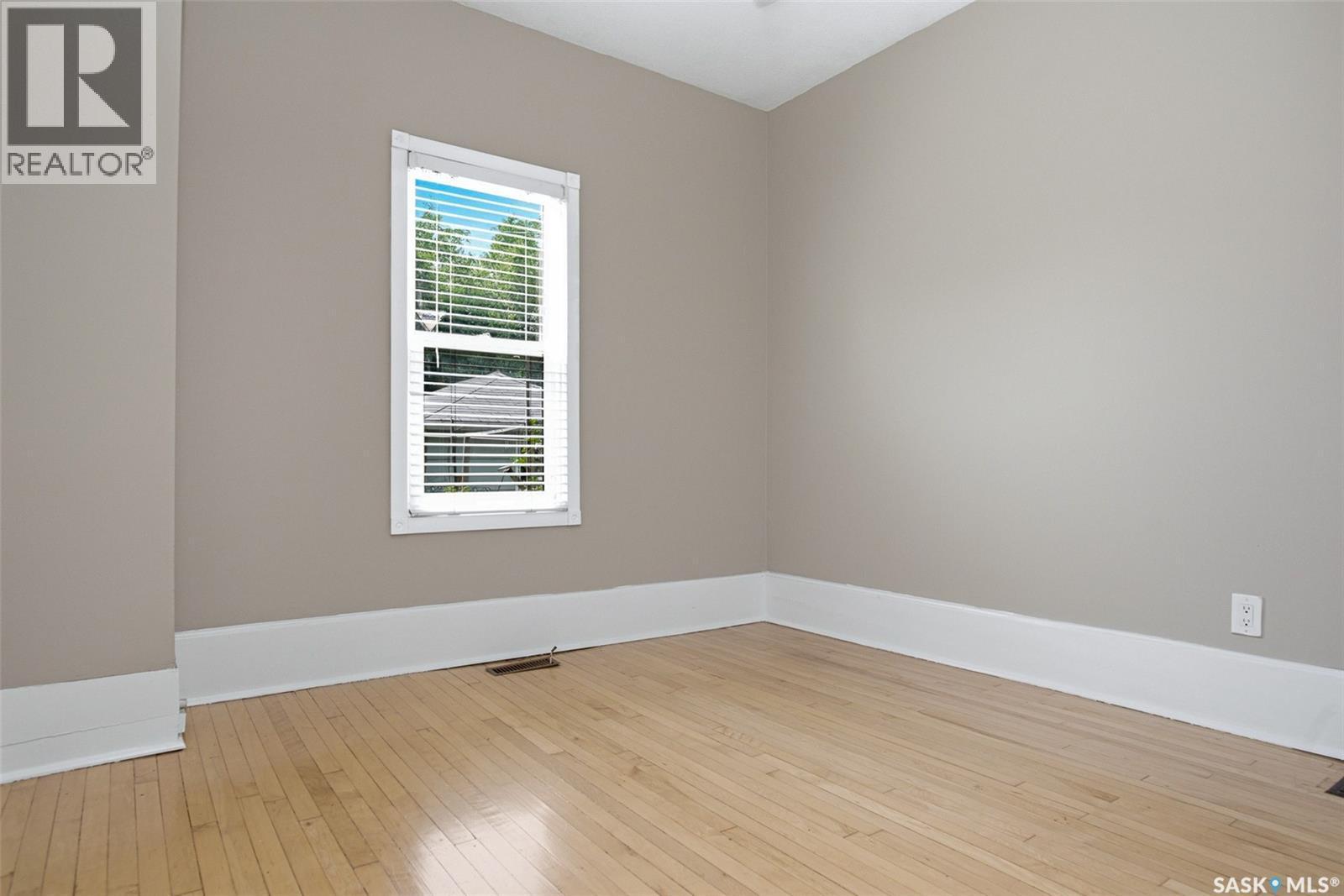 3621 Dewdney Avenue, Regina, SK - Indoor Photo Showing Other Room