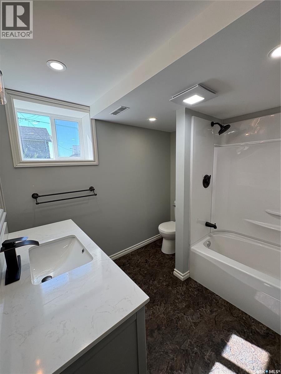 401 2Nd Avenue N, Rose Valley, SK - Indoor Photo Showing Other Room